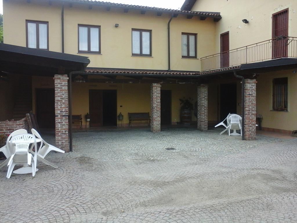 Agriturismo Il Ciabot Villa Barolo Exterior photo